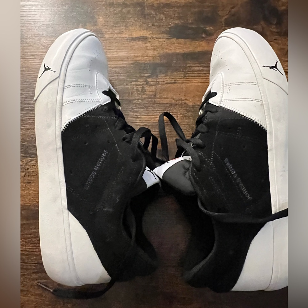 Size 10.5 - Men’s - Jordan Series ES Shoes - Black - White